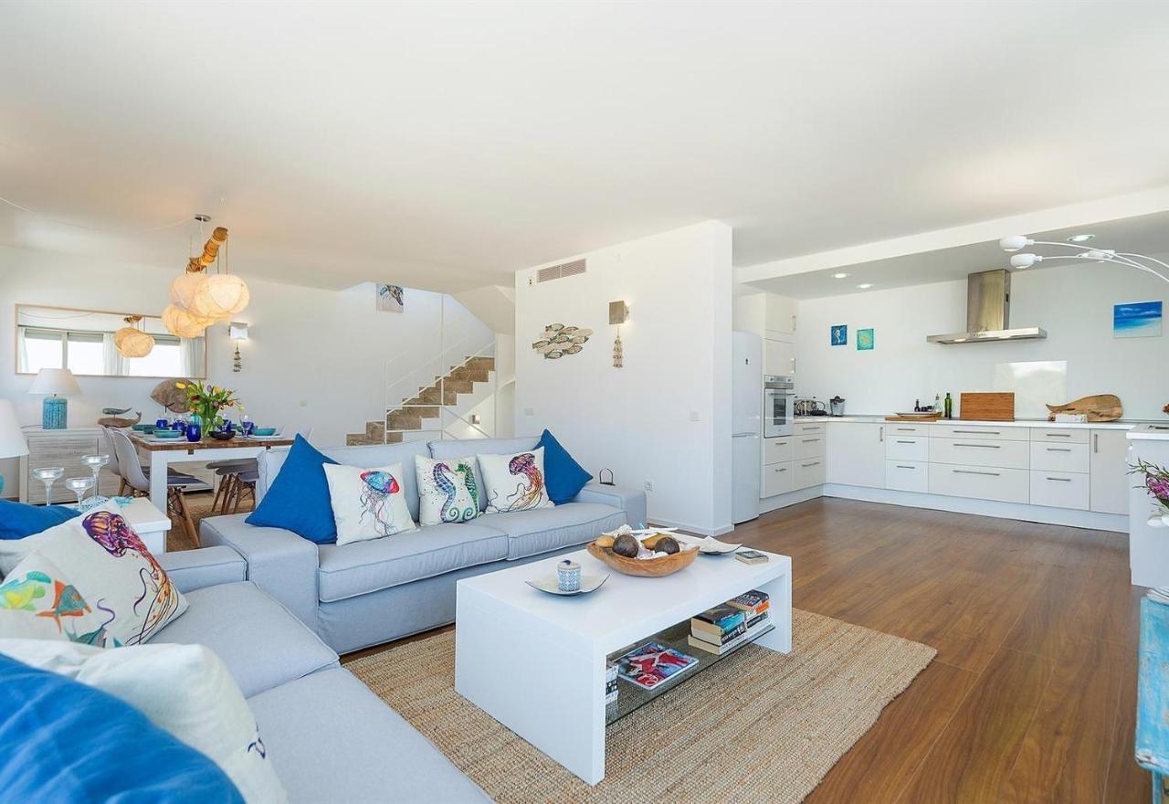 Ferienhaus Modern Panoramic Sea View House Son Serra de Marina